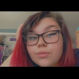 Meet your Posher, Viola